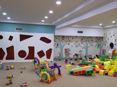 -乐悠游亲子游泳俱乐部