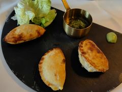 阿根廷风味肉馅卷饼-火车头法国西餐厅