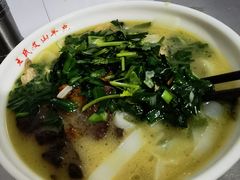 -文山荷鲜居(翠湖店)
