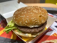 巨无霸汉堡-麦当劳(津南吾悦广场店)