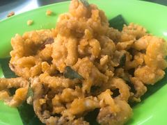 咸蛋黄鱿鱼-明记烧鱼美味店