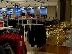 -BIGOFFS 超级折扣(仁恒伊势丹店)