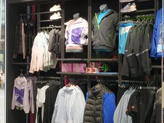 -李宁(大宁国际旗舰店)