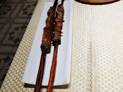 戈壁滩红柳烤肉-巴扎美食·新疆菜·西域歌舞表演餐厅(新疆大厦店)