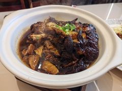 -老码头黑皮肘子锅包肉熏酱水饺(文政街店)