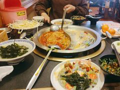 -沸炉重庆老火锅(军事博物馆店)