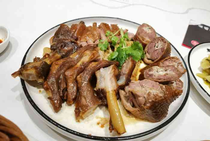 日日香鹅肉饭店(深圳湾万象城店)-"春笋公司附近万象城有一家日日香