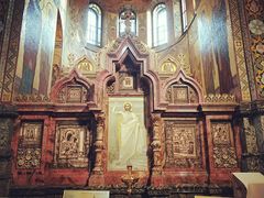 -滴血救世主教堂