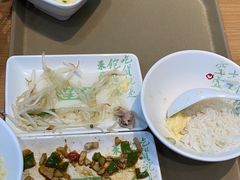 -老乡鸡(西岸凤巢店)