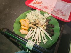 -钢管厂五区小郡肝串串香火锅(梅川路店)