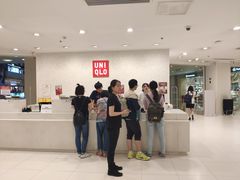 -优衣库(重庆星光时代广场店)
