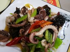 -乡府肉丁水饺(环山路店)