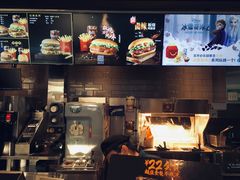 -麦当劳(金稻田路餐)