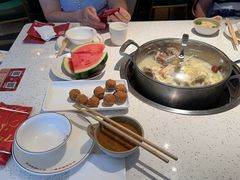 -三人行骨头王火锅(长寿店)