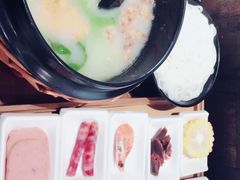 -老妈米线(港龙店)