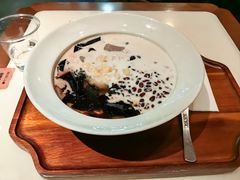 -RUXU入续糖水铺与包(卓悦中心店)