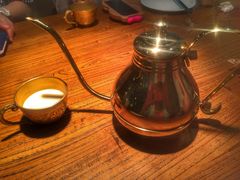 新疆奶茶-阿里家·新疆烤肉酒場 by MIG