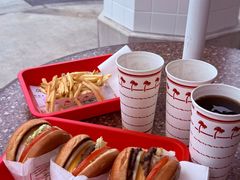 -In-N-Out Burger(LAX)