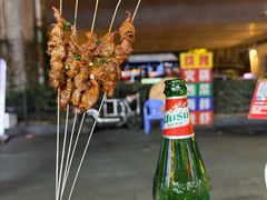 -老街烧烤大排档·地道湖北菜·龙虾馆(汉口火车站店)