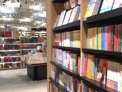 -覔书店(壹方城店)
