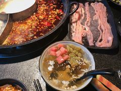 -渝涯重庆豆花老火锅(中赢国际店)