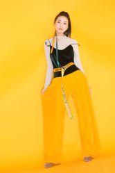 -onlygirl摄影美学馆高端定制(江滩店)
