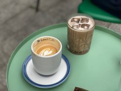 -Be Lived Cafe比例咖啡(摩天轮店)
