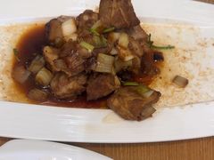 -海派美食·家宴海鲜青岛菜·石锅鲽鱼头(东方城店)