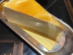 白巧克力柠檬千层-Awfully Chocolate(来福士广场店)