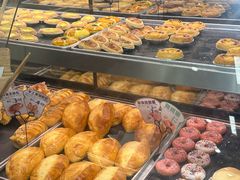 -Caidie Bakery采蝶轩(百越店)