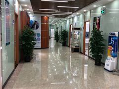 -茂菊口腔连锁(浦东南路店)
