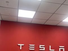 -TESLA 特斯拉(深圳坂田特斯拉中心)