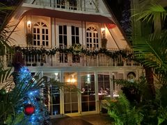 -弦月窗LUNETTE BY AMANDA(复兴路店)