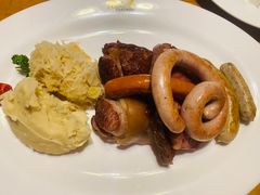 -巴伐利亚啤酒坊(意式风情街店)