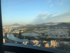 -长富金茂大厦