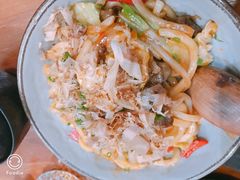 牛肉炒乌冬-尺山寸水日料(马桥满天星店)