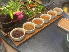 -蘸小院铁锅炖·蘸酱菜·东北菜(怀远门店)