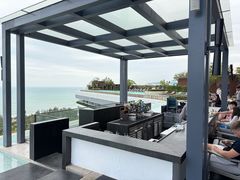 -瑰丽酒店·海吧·天际下午茶·现场DJ·天台酒吧