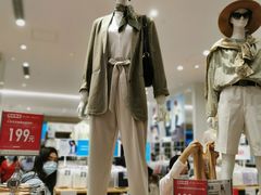 -优衣库(深圳万象天地旗舰店)