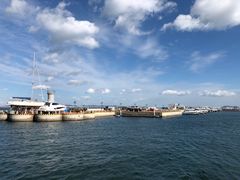 -东港音乐喷泉广场