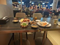 -涨巢·潮玩水疗局