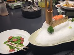 -忆江南·临江鱼馆