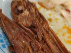 -金滏山烤肉·海鲜·火锅自助餐厅(襄阳万达店)