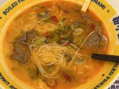 -粉小主·贵州酸汤牛肉粉(南京仙林金鹰店)