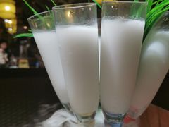 鲜榨椰子汁-探窝·竹笙椰子鸡(杨箕店)