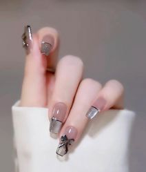 -情同手足美甲美睫