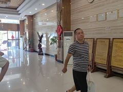 -金穗园温泉酒店