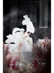 -MECCI婚礼摄影跟拍(红东方广场店)