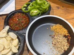 -齐函杨佳清真烤肉(鑫海店)