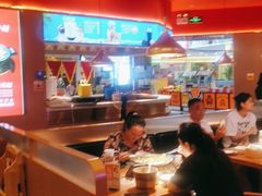 大堂-蜀香三绝·牛蛙·烤鱼·天府炒鸡(安丘泰华店)